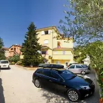 Apartments Davorka