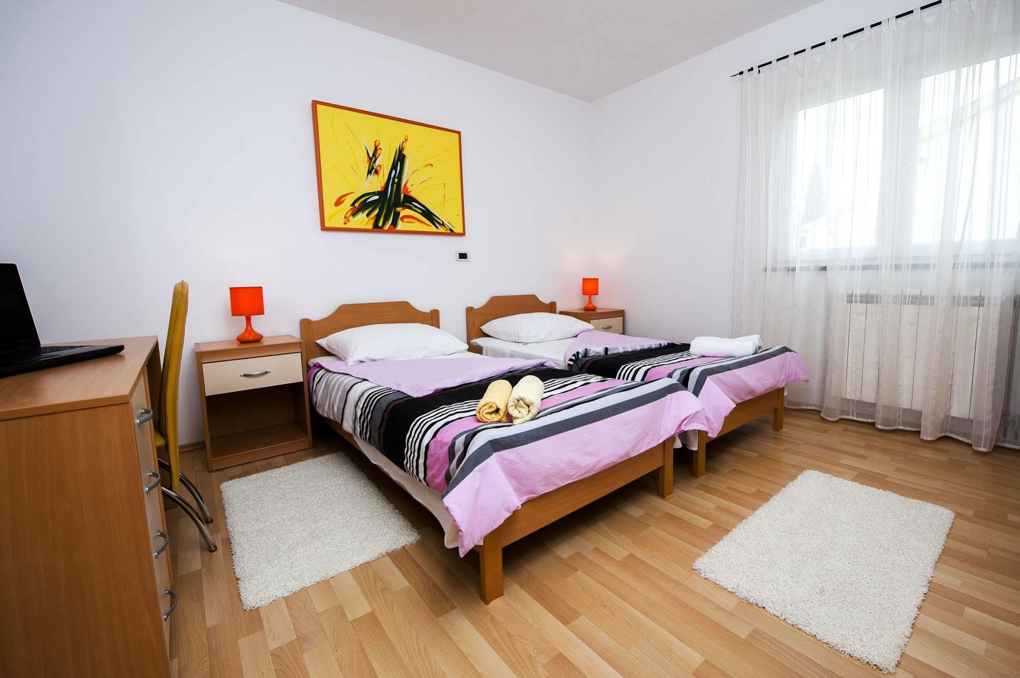 Apartman Davorka *